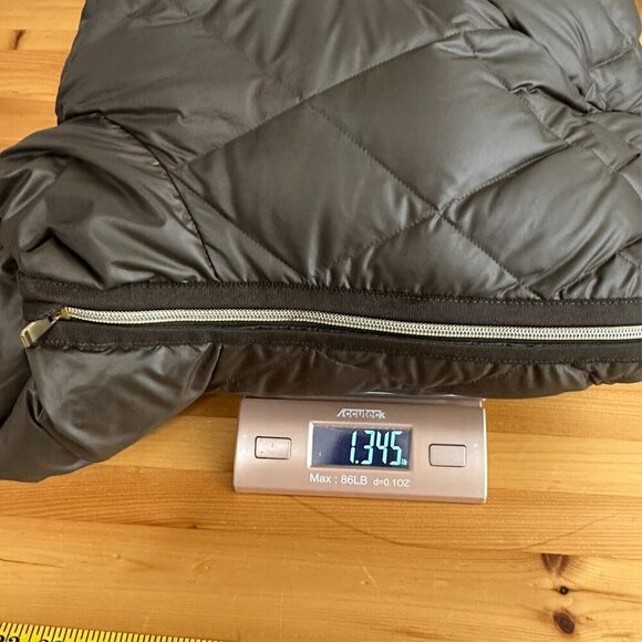 Athleta Jacket Women S Responsible Quilted Mock Neck Goose Down Olive Green - Picture 12 of 12